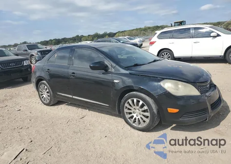 2013 Suzuki Kizashi Se z USA, uszkodzony, nr VIN JS2RE9A39D6100001